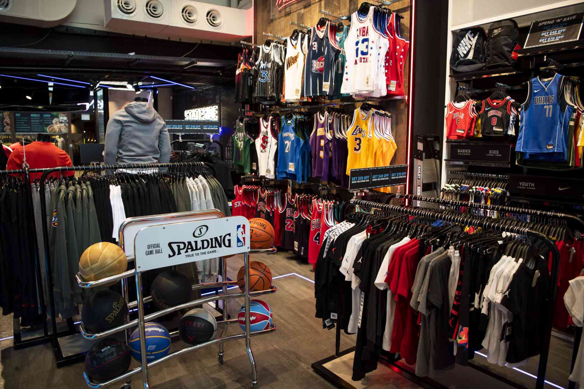 Stateside Sports - American sports clothing and streetwear | Darling